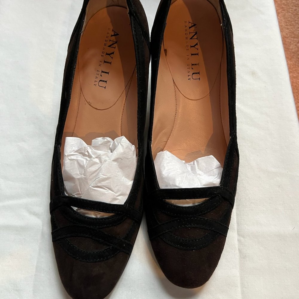 Anyi Lu brown and black Suede baby heel
